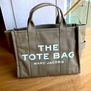 The Marc Jacobs Tote Bag Small Olive